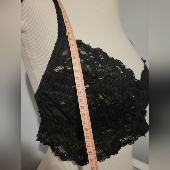 THREE LACE BRALETTES - Picture 13 of 16